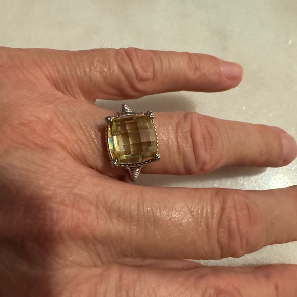 Judith Ripka Canary Crystal and SS size 7 ring - Picture 5 of 5